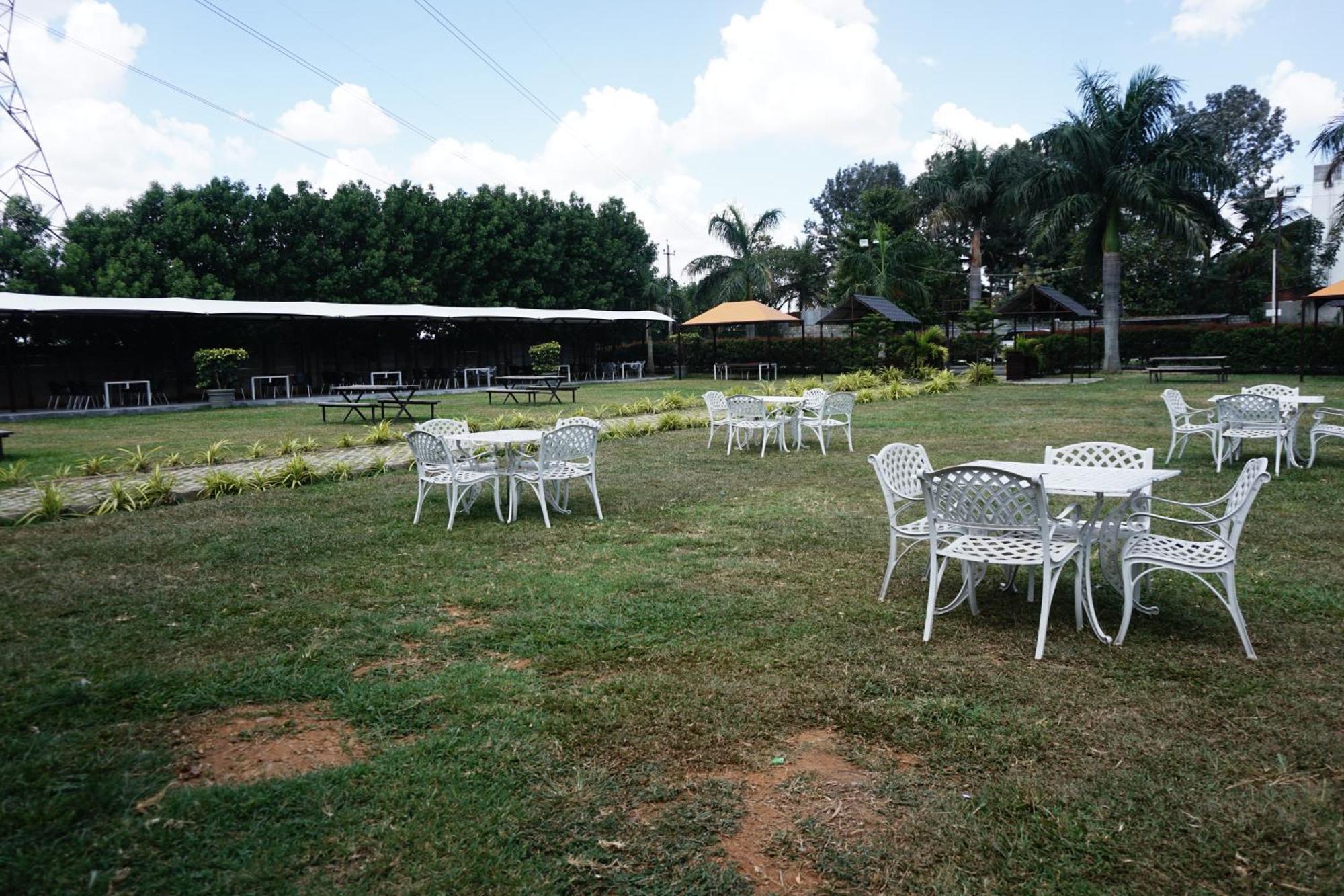Vistar Resort & Hotels Kammasandra 외부 사진